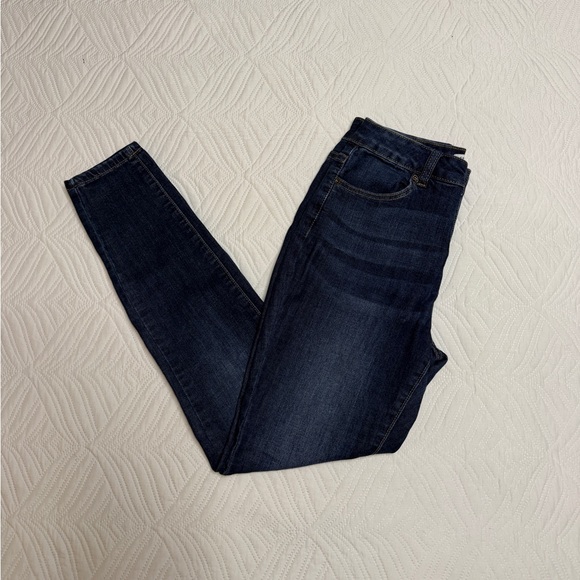 Encore Jeans Women’s Dark Blue Stonewashed Skinny Jeans. Size 7 - Picture 2 of 8